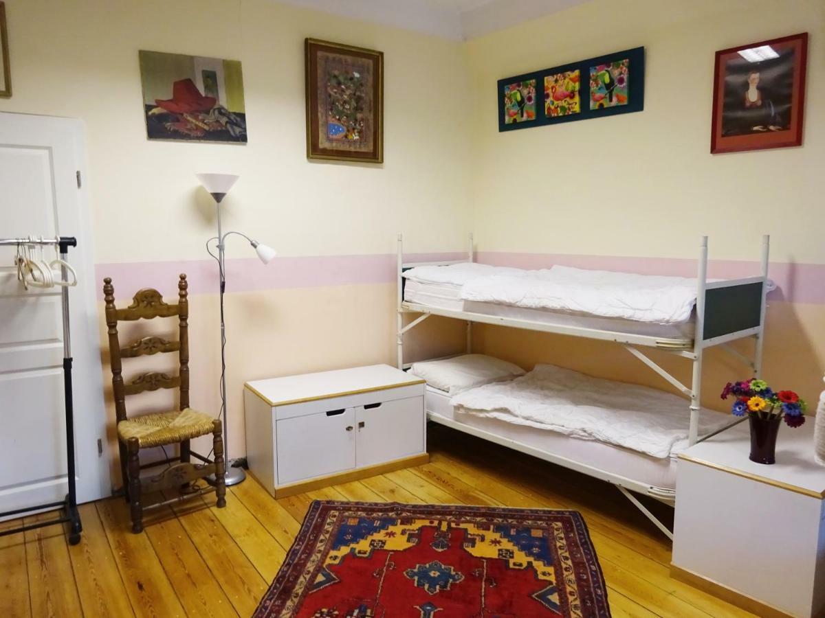 וויימר Hummel Hostel - Historische Stadtvilla Mit Garten מראה חיצוני תמונה