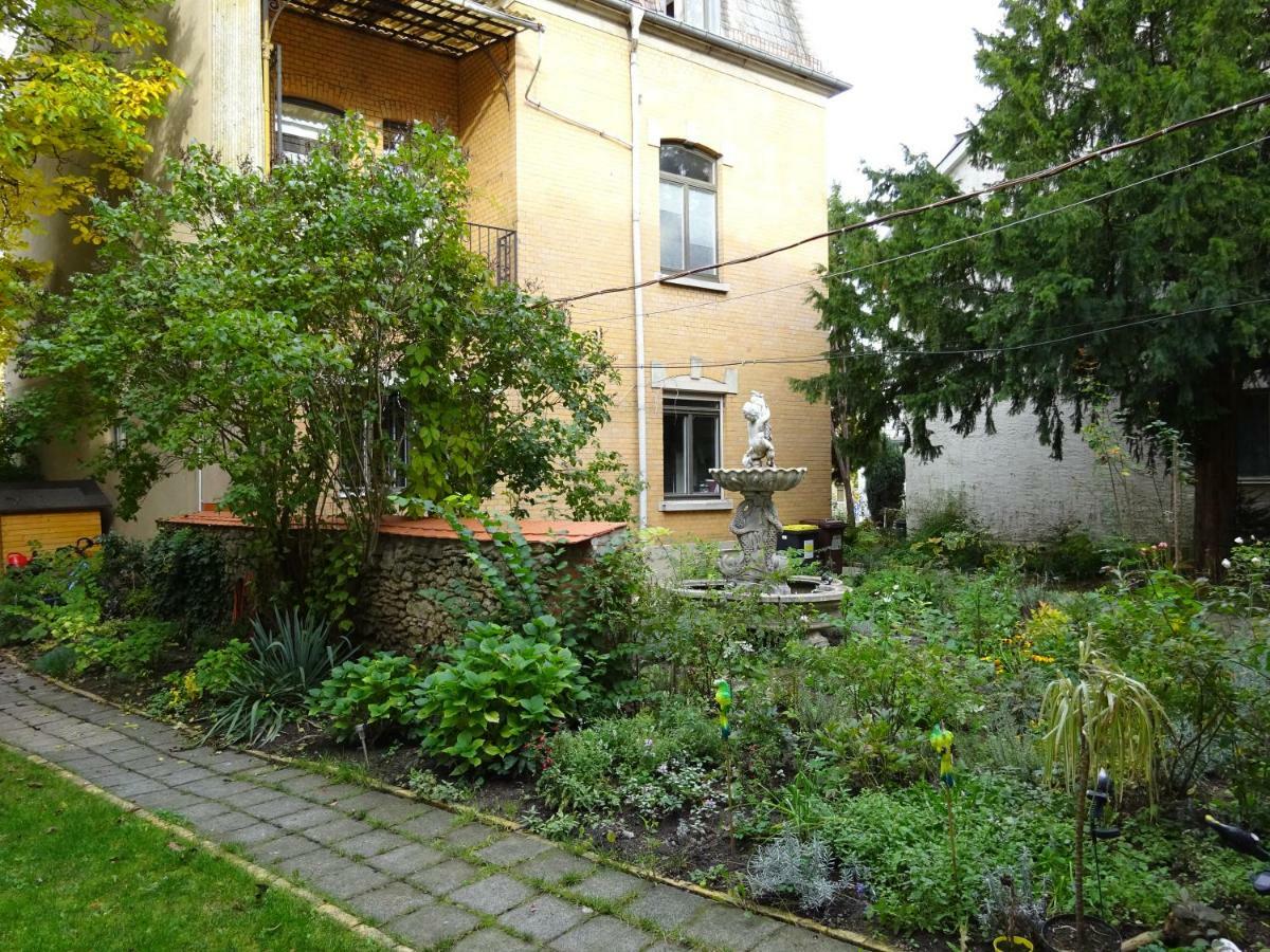 וויימר Hummel Hostel - Historische Stadtvilla Mit Garten מראה חיצוני תמונה