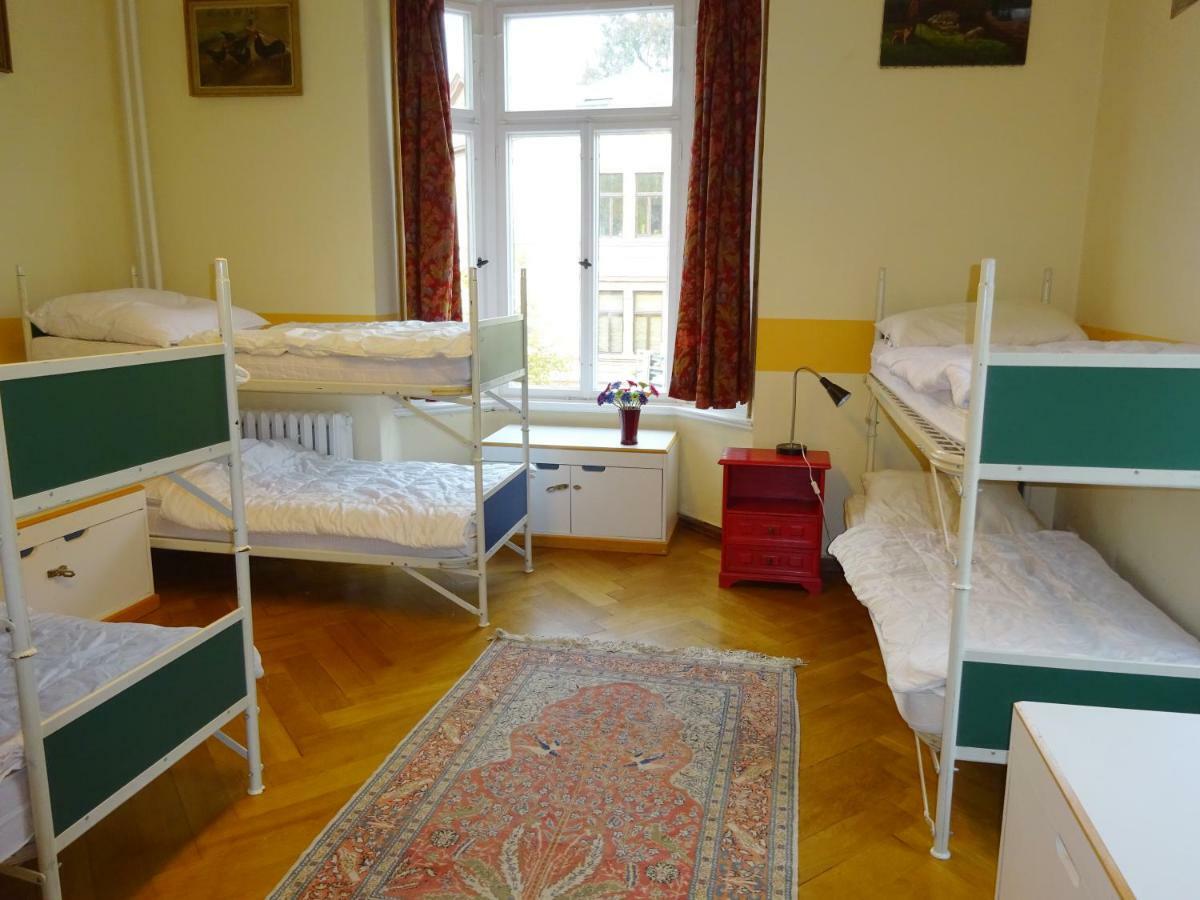 וויימר Hummel Hostel - Historische Stadtvilla Mit Garten מראה חיצוני תמונה