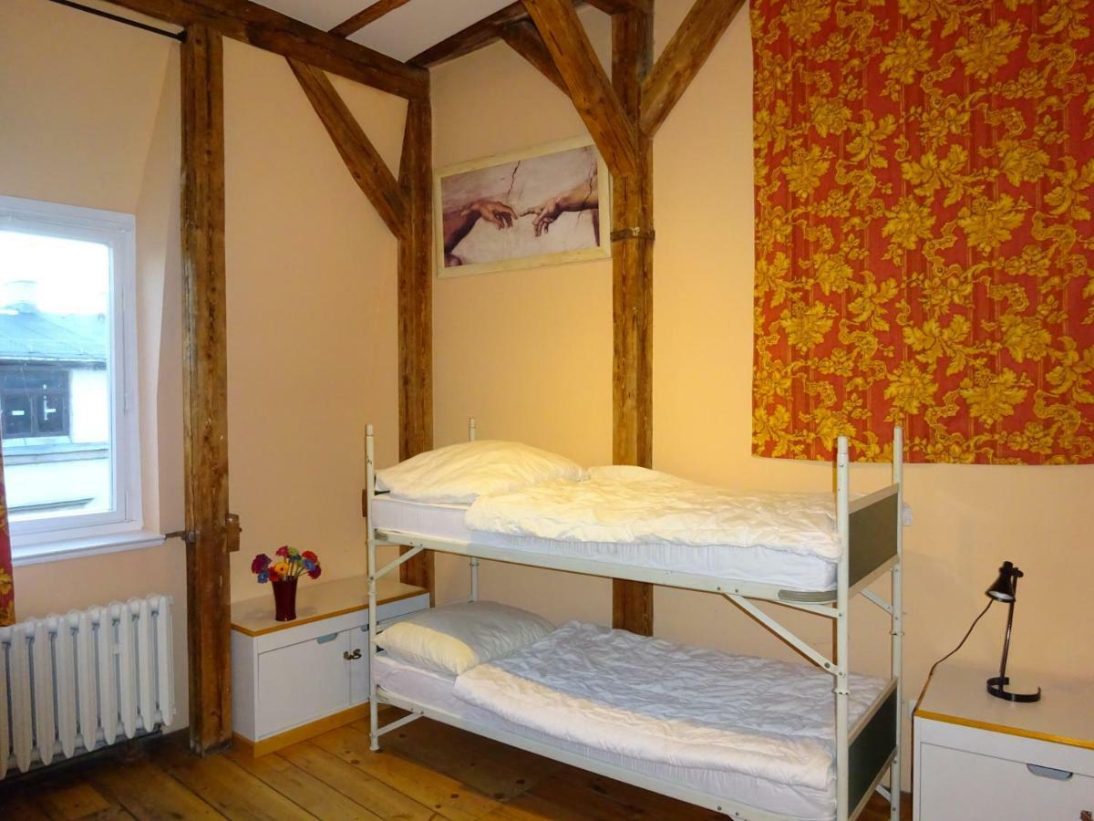 וויימר Hummel Hostel - Historische Stadtvilla Mit Garten מראה חיצוני תמונה