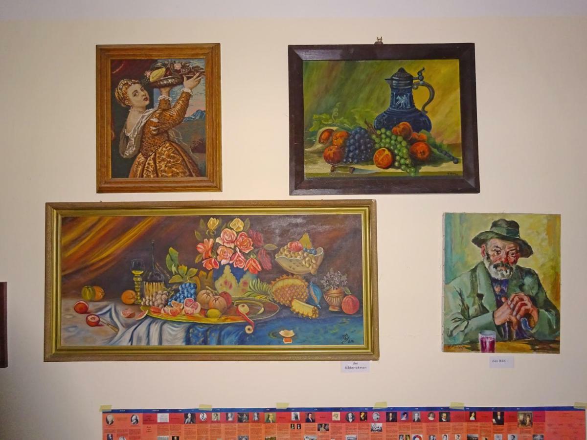וויימר Hummel Hostel - Historische Stadtvilla Mit Garten מראה חיצוני תמונה